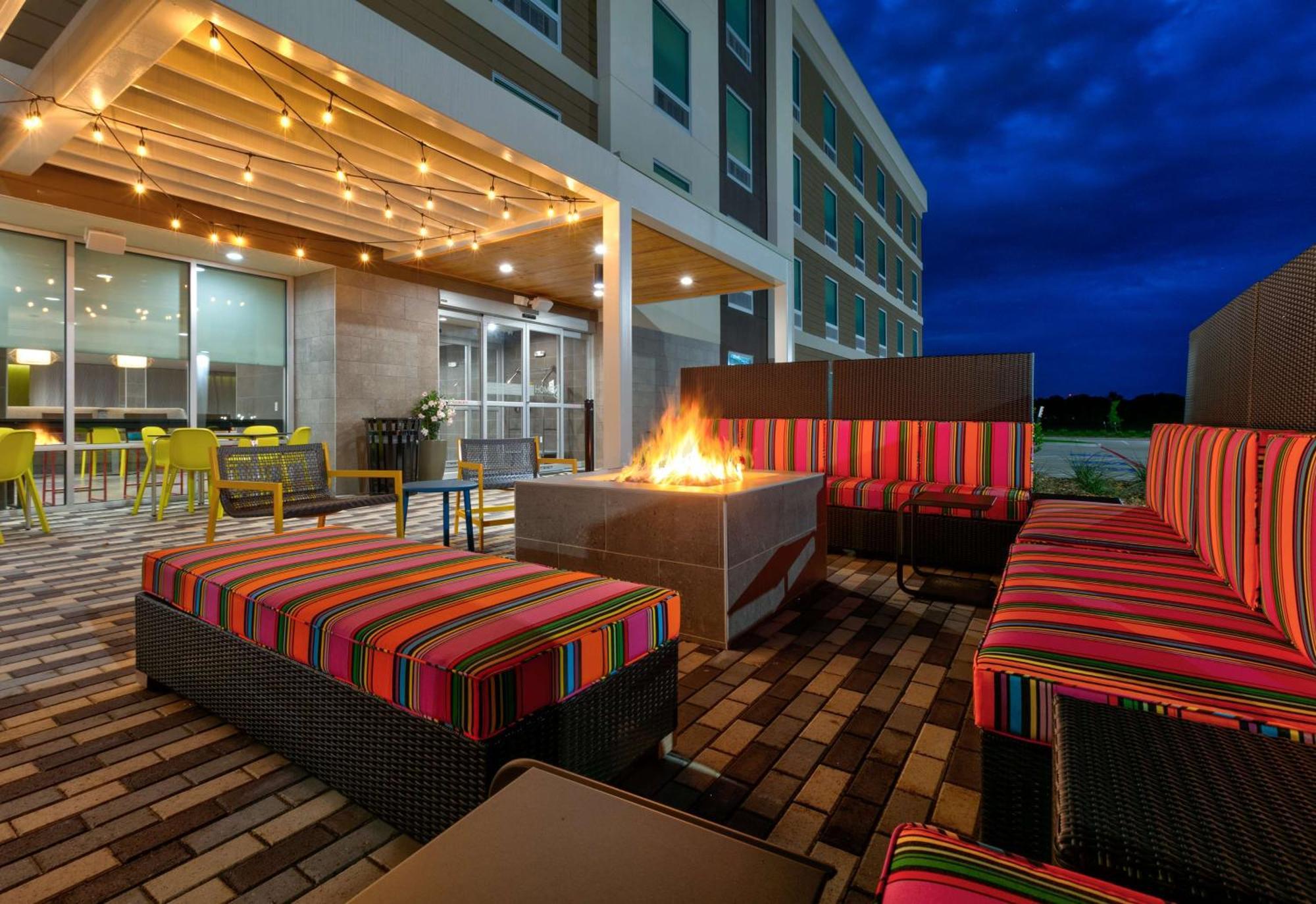 Home2 Suites By Hilton El Campo Exteriör bild