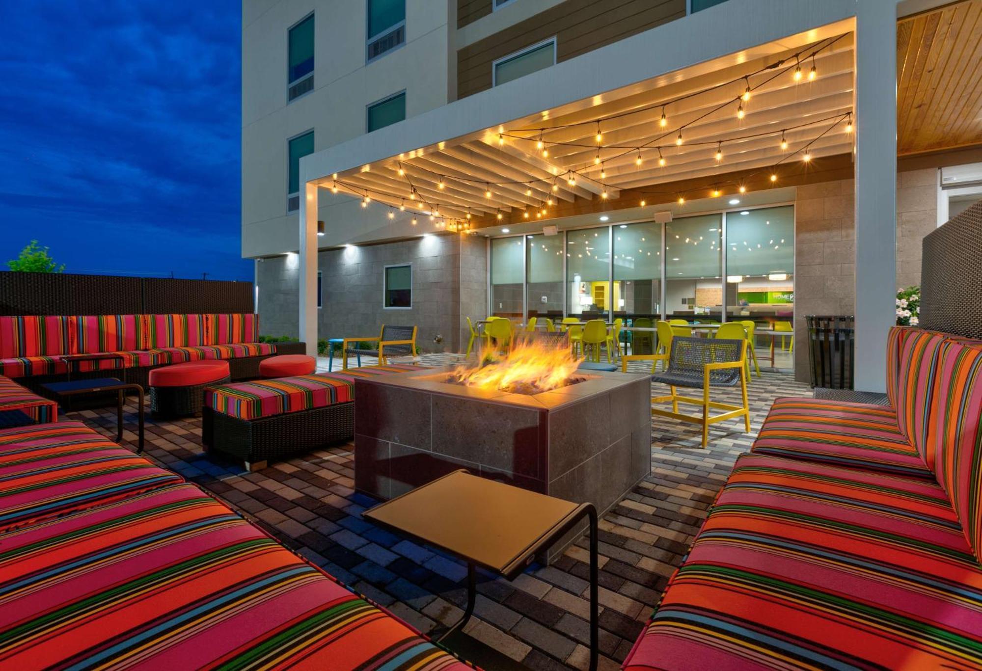 Home2 Suites By Hilton El Campo Exteriör bild
